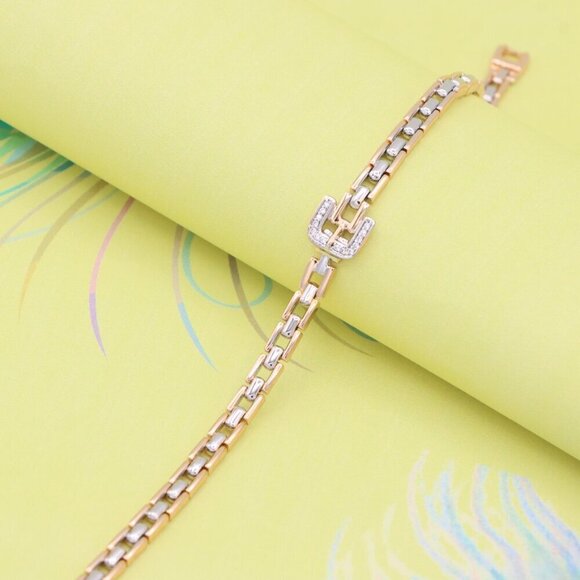 "Elegant Rose Gold Bracelet with Sparkling U-Shaped Center Charm, XPBL0734 - Picture 5 of 12